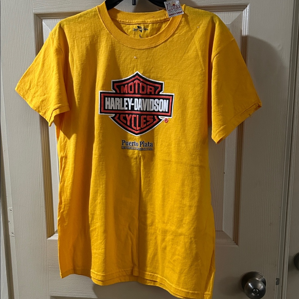 Harley-Davidson Tee in Bright Yellow